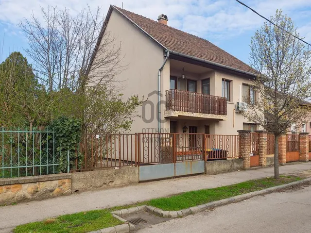 Eladó ház Budapest XVIII. kerület, Liptáktelep 160 nm
