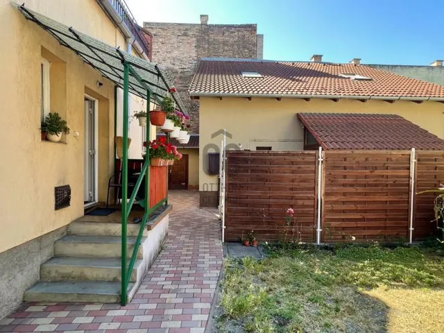 Eladó ház Budapest XIX. kerület, Óváros 61 nm