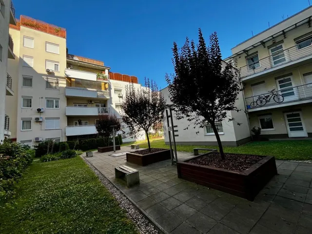 Eladó lakás Budapest VI. kerület 40 nm