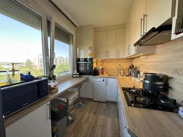 Eladó lakás Budapest XV. kerület, Újpalota 70 nm