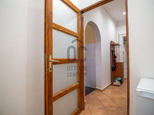 Eladó lakás Budapest VI. kerület 85 nm