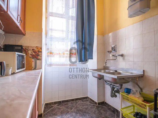 Eladó lakás Budapest VI. kerület 85 nm