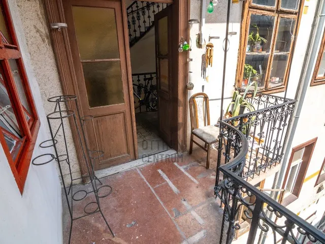 Eladó lakás Budapest VI. kerület 85 nm