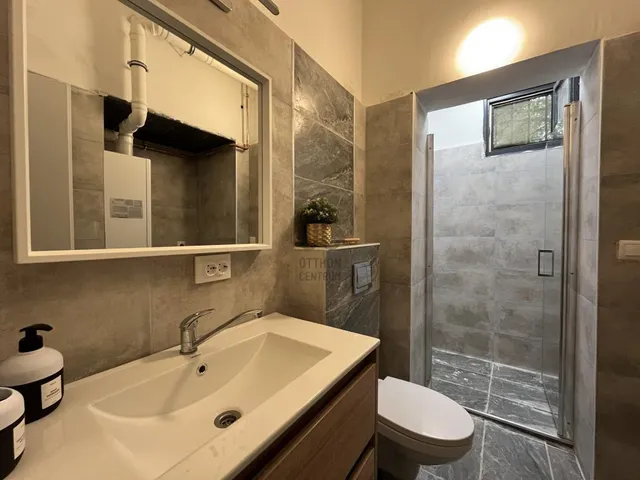 Eladó lakás Budapest VIII. kerület 66 nm