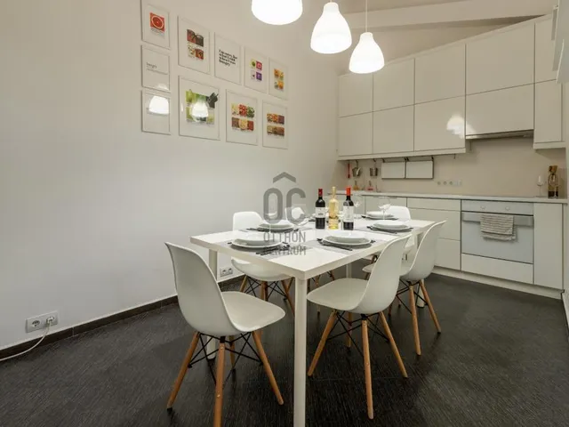 Eladó lakás Budapest VIII. kerület 98 nm