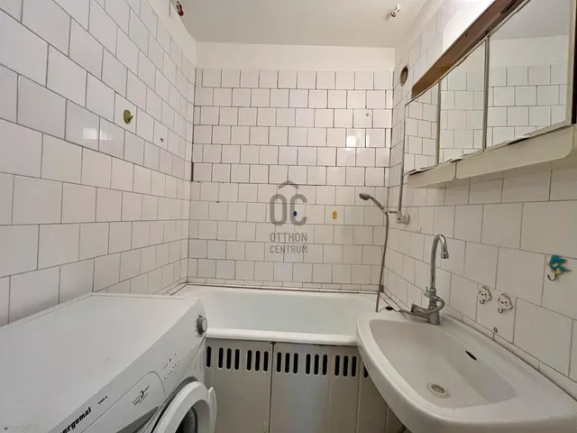 Eladó lakás Budapest X. kerület, Újhegy 49 nm