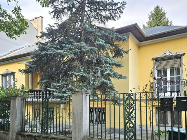 Kiadó lakás Budapest XIV. kerület, Herminamező 100 nm
