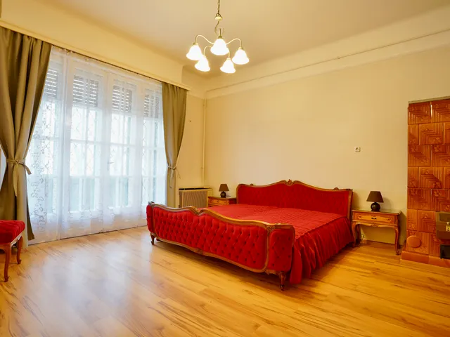 Kiadó lakás Budapest XIV. kerület, Herminamező 100 nm