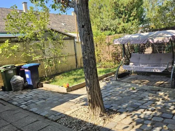 Eladó lakás Budapest X. kerület, Újhegy 38 nm