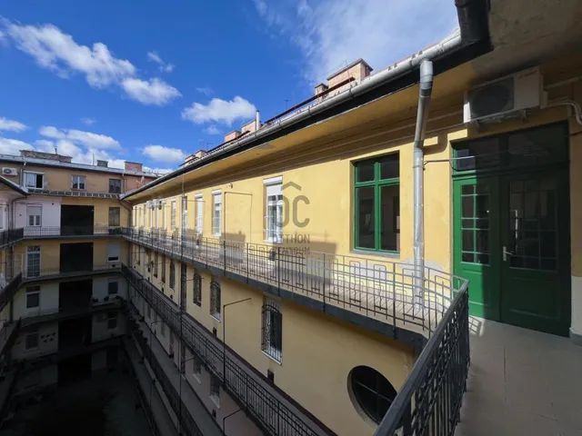 Eladó lakás Budapest VIII. kerület 70 nm