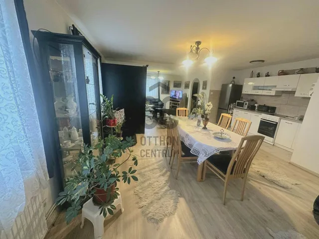 Eladó ház Budapest XXIII. kerület, Soroksár 288 nm