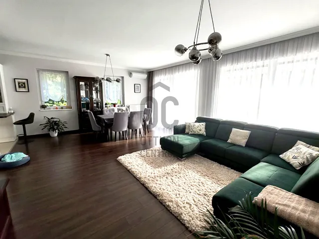 Eladó ház Fót 155 nm