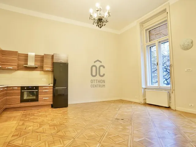 Kiadó lakás Budapest VI. kerület 155 nm