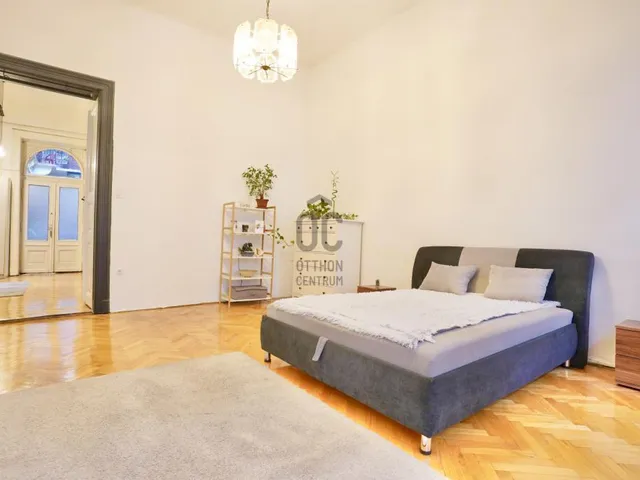 Eladó lakás Budapest VI. kerület, Diplomatanegyed 92 nm