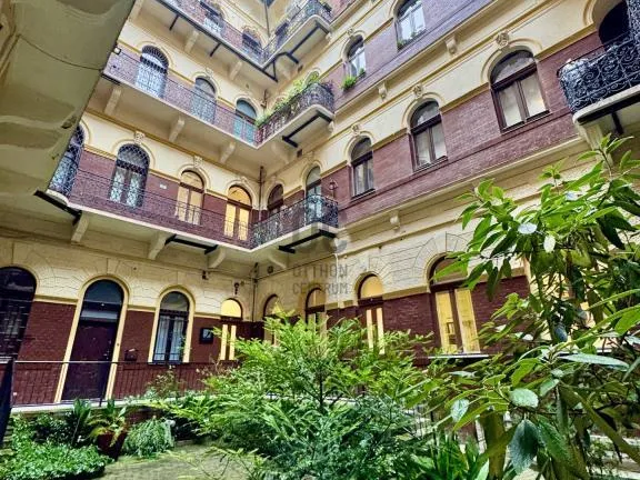 Eladó lakás Budapest VI. kerület, Diplomatanegyed 92 nm