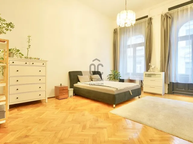 Eladó lakás Budapest VI. kerület, Diplomatanegyed 92 nm