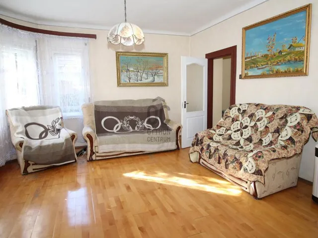 Eladó ház Budapest XVII. kerület, Rákoshegy 150 nm