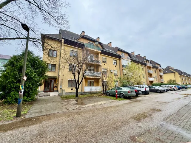 Eladó lakás Tököl 52 nm