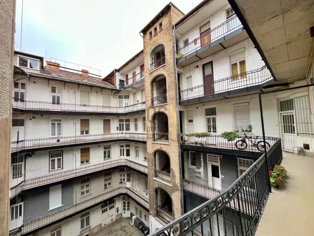 Eladó lakás Budapest V. kerület, Belváros 86 nm