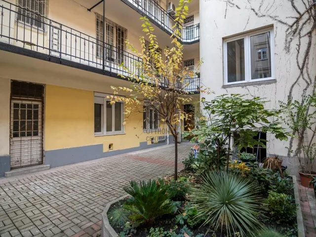 Eladó lakás Budapest VI. kerület 56 nm