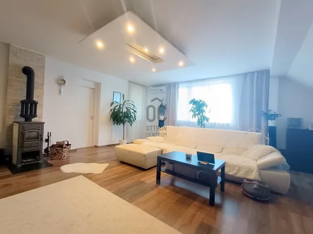 Eladó ház Csömör 210 nm