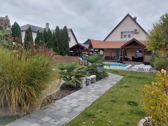 Eladó ház Taksony 127 nm