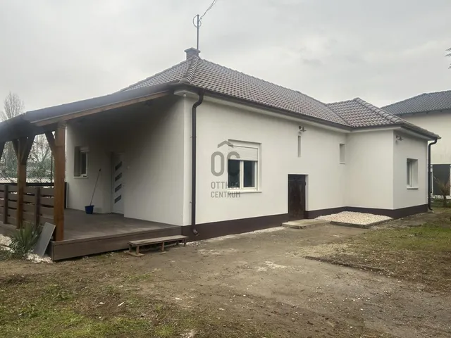 Eladó ház Budapest XVIII. kerület, Újpéteritelep 83 nm