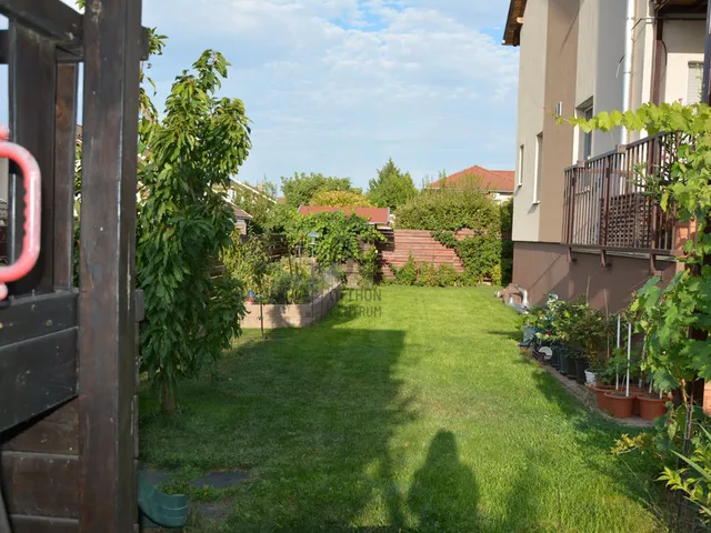 Eladó ház Pécel, Kopaszhegy 106 nm