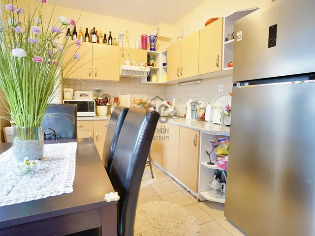 Eladó lakás Budapest XVIII. kerület, Újpéteritelep 57 nm