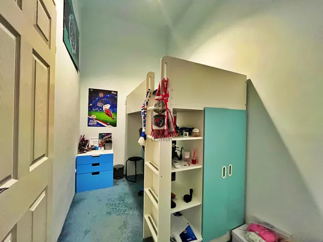 Eladó lakás Budapest VI. kerület 72 nm