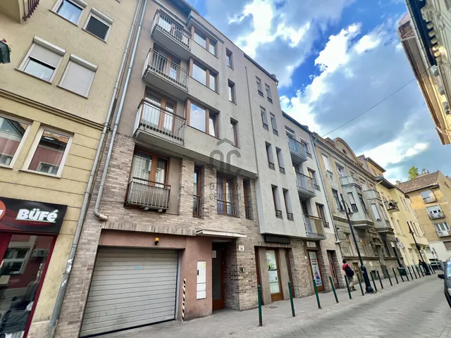 Eladó lakás Budapest IX. kerület 79 nm