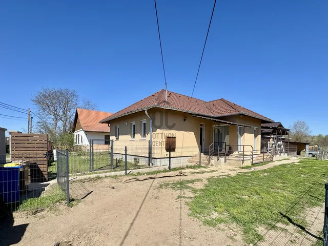 Eladó ház Kóka 126 nm