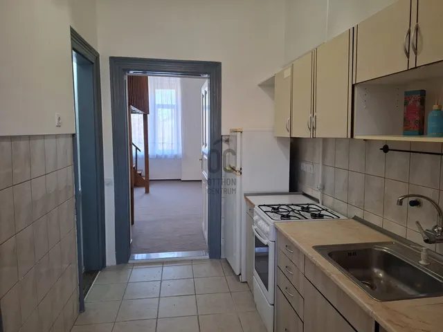 Eladó lakás Budapest VIII. kerület 41 nm