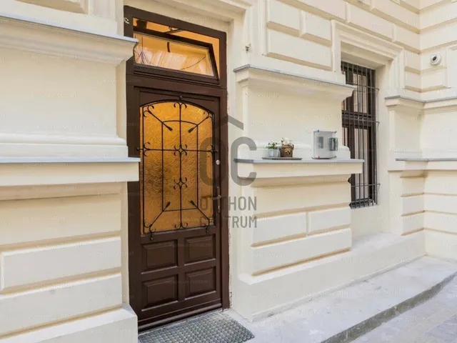 Eladó lakás Budapest VI. kerület 19 nm