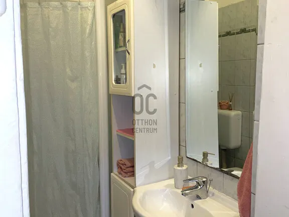 Eladó lakás Budapest VI. kerület 47 nm