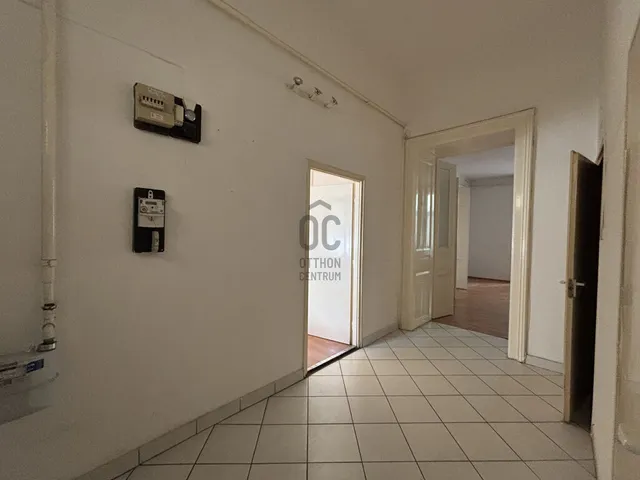 Eladó lakás Budapest VI. kerület 101 nm