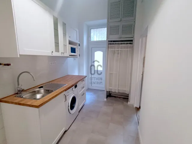 Eladó lakás Budapest VI. kerület 30 nm