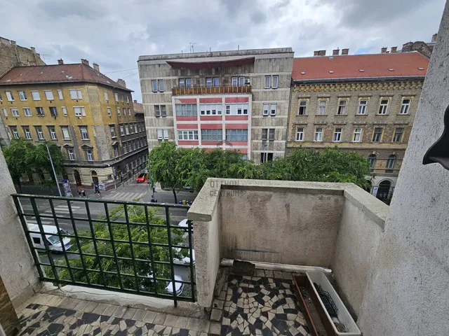 Eladó lakás Budapest VIII. kerület, Corvin negyed 69 nm