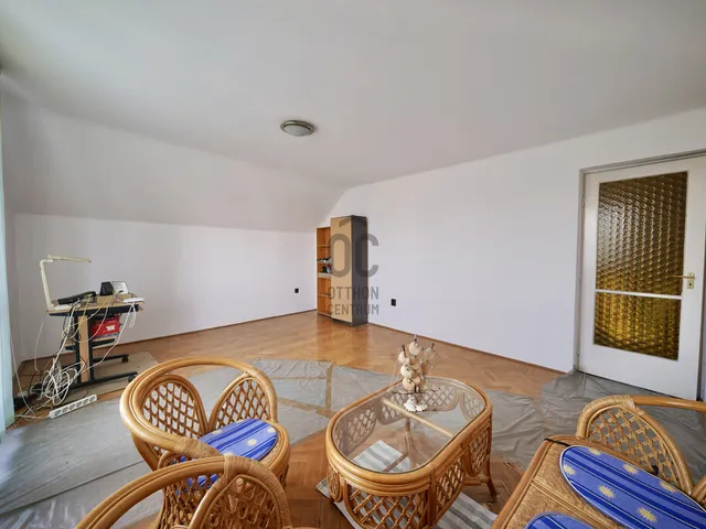 Eladó ház Budapest X. kerület, Óhegy 270 nm