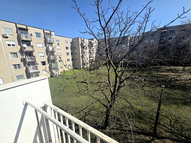 Eladó lakás Budapest XVII. kerület, Rákoskeresztúr 36 nm
