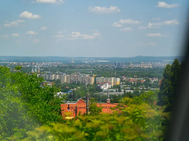 Eladó ház Budapest III. kerület, Táborhegy 262 nm