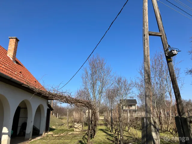 Eladó üdülő és hétvégi ház Monor, Strázsahegy 40 nm