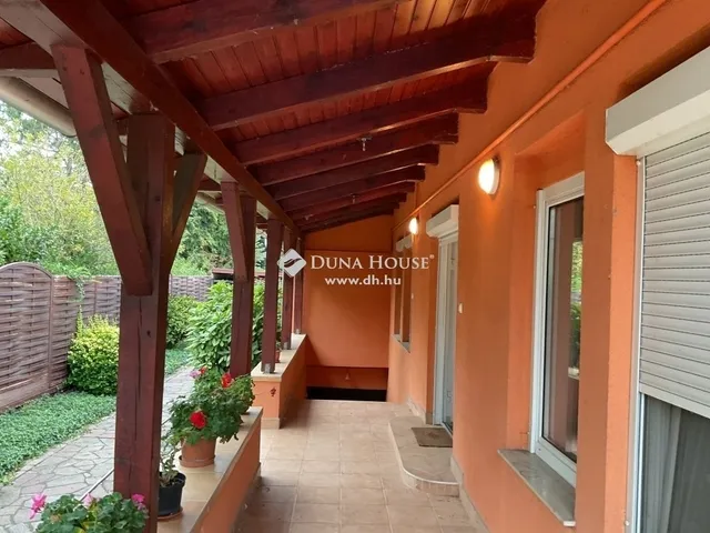 Eladó ház Majosháza 185 nm