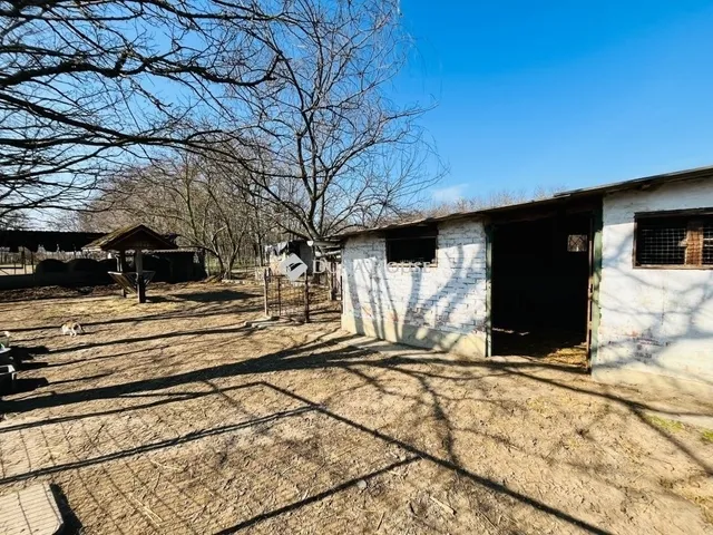 Eladó mezőgazdasági ingatlan Pilis 170 nm