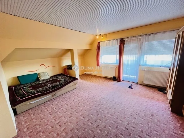 Eladó ház Tápiószecső 137 nm