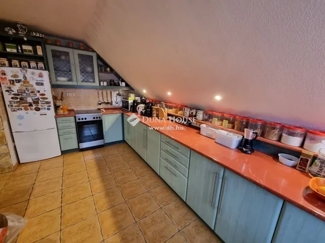 Eladó ház Szigetszentmárton 280 nm