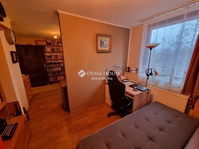 Eladó ház Szigetszentmárton 280 nm