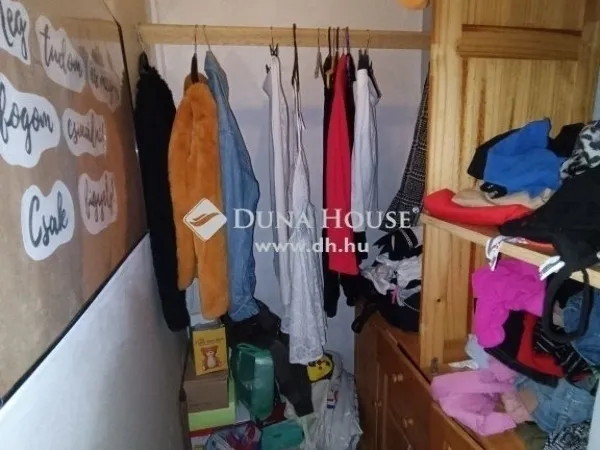 Eladó ház Százhalombatta 140 nm