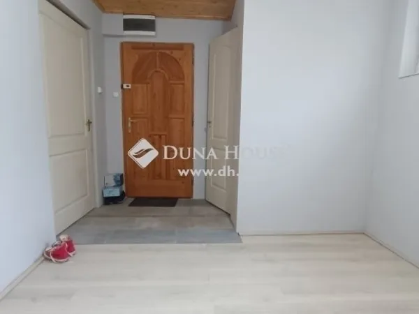 Eladó ház Százhalombatta 140 nm