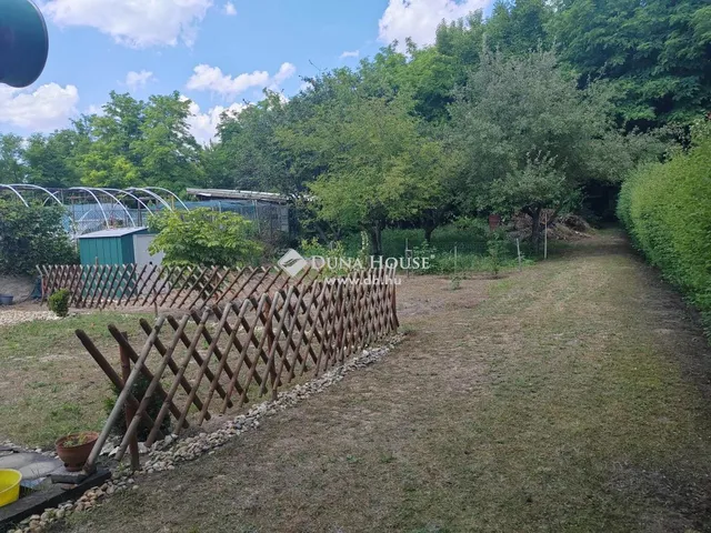 Eladó telek Dunaharaszti 1500 nm